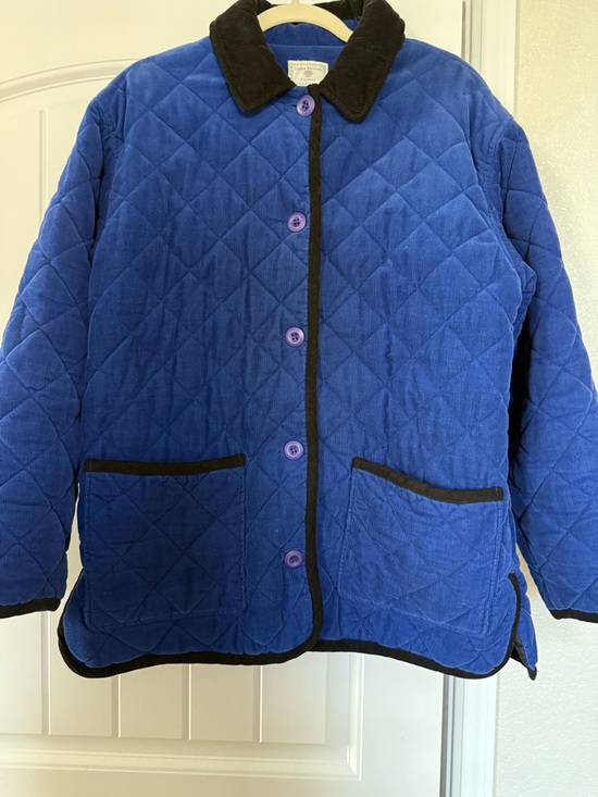 Susan Bristol Jackets & Blazers - Susan Bristol Vintage Blue Quilted Barn Jacket with Black Corduroy Trim Med